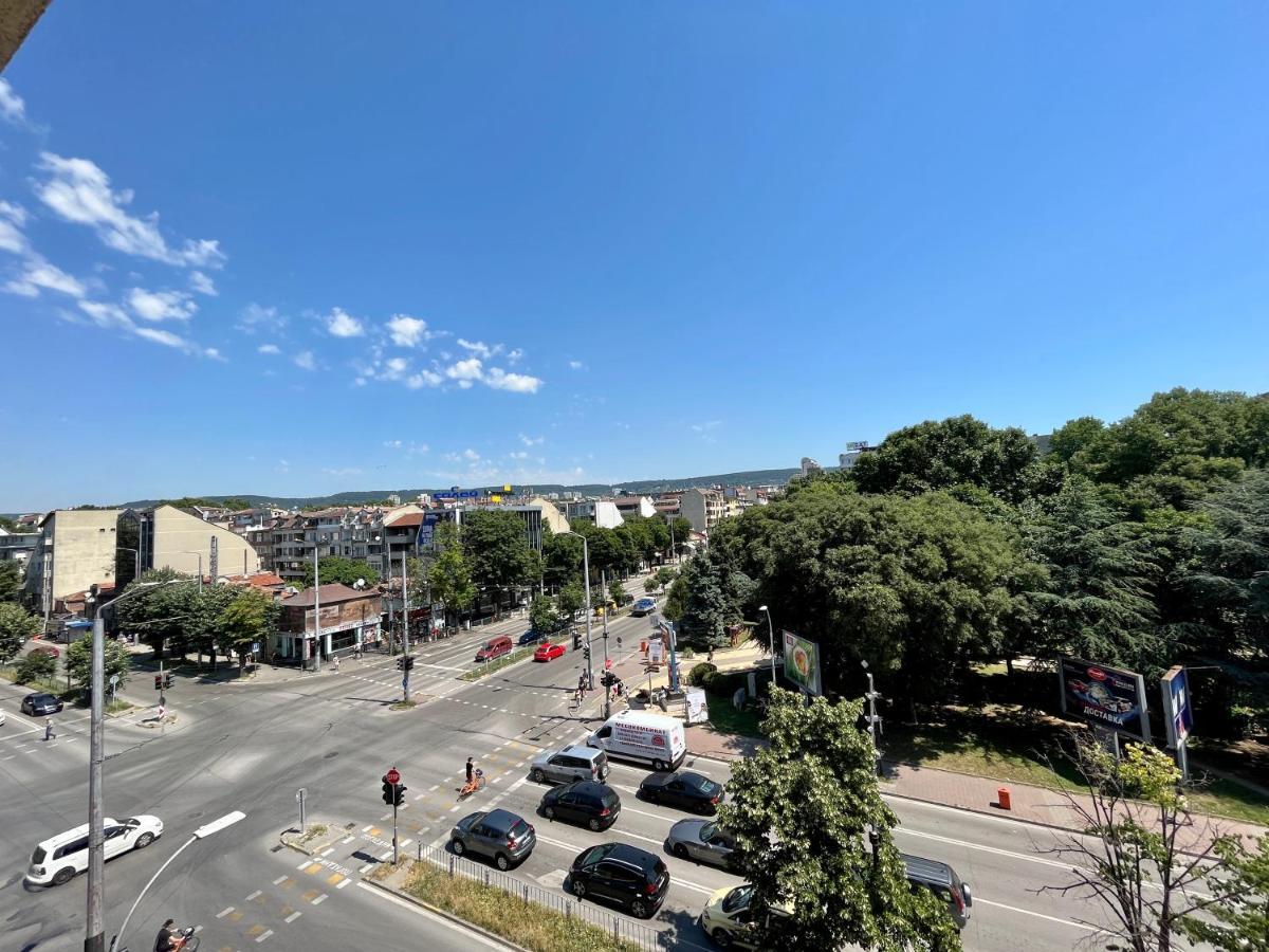 Hotel Orbita Varna Exterior photo